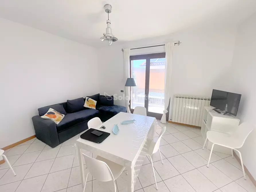 Immagine 3 di Trilocale in affitto  a Numana