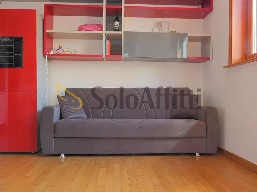 Immagine 7 di Bilocale in affitto  in Via Gressoney 7 a Milano
