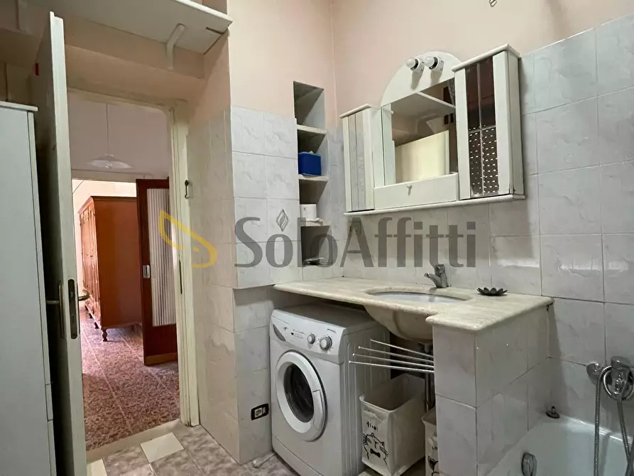 Immagine 26 di Stanza singola in affitto  a Frosinone