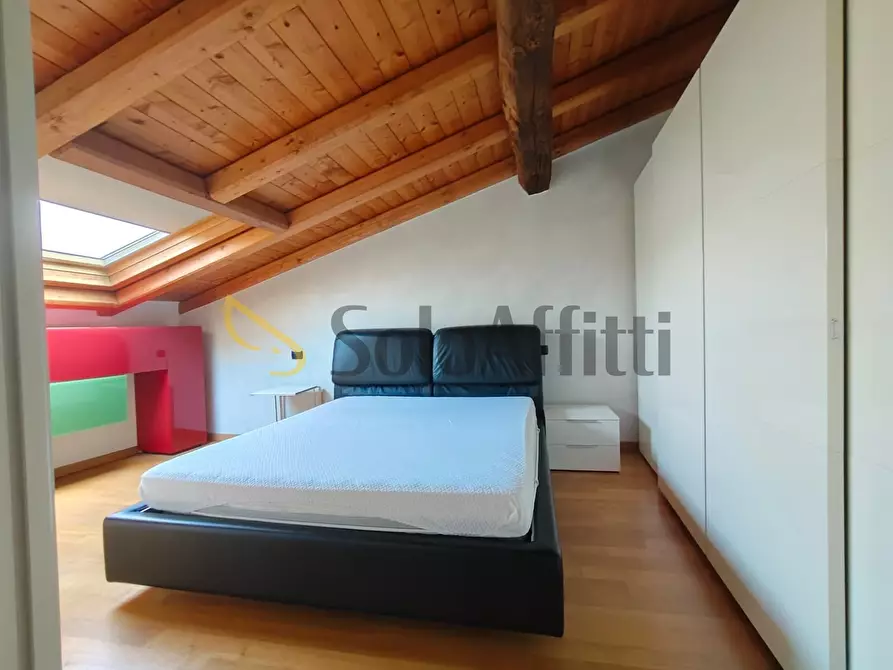 Immagine 7 di Mansarda in affitto  a Gallarate