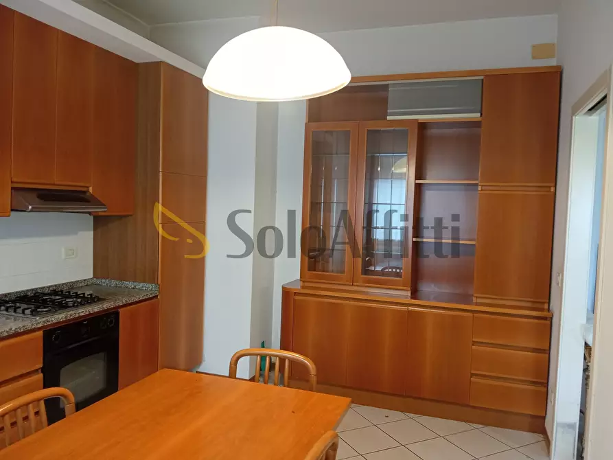 Immagine 7 di Trilocale in affitto  a Falconara Marittima