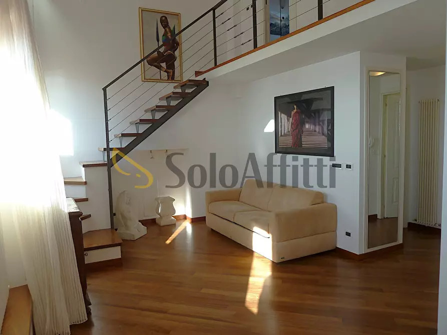 Immagine 2 di Quadrilocale in affitto  in Via Roma 63 a Ospedaletti