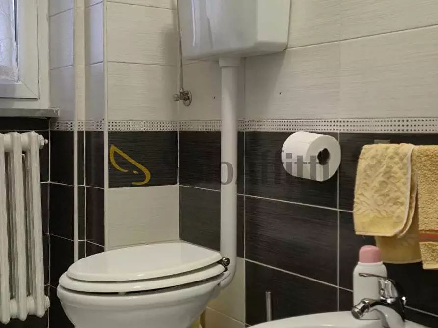 Immagine 27 di Bilocale in affitto  in Via Bardonecchia 129 a Torino