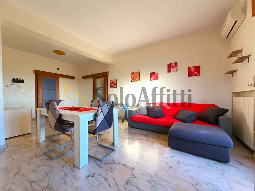 Immagine 5 di Bilocale in affitto  a Catanzaro