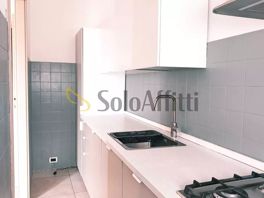 Immagine 4 di Quadrilocale in affitto  in Via Tolmino 43 a Torino