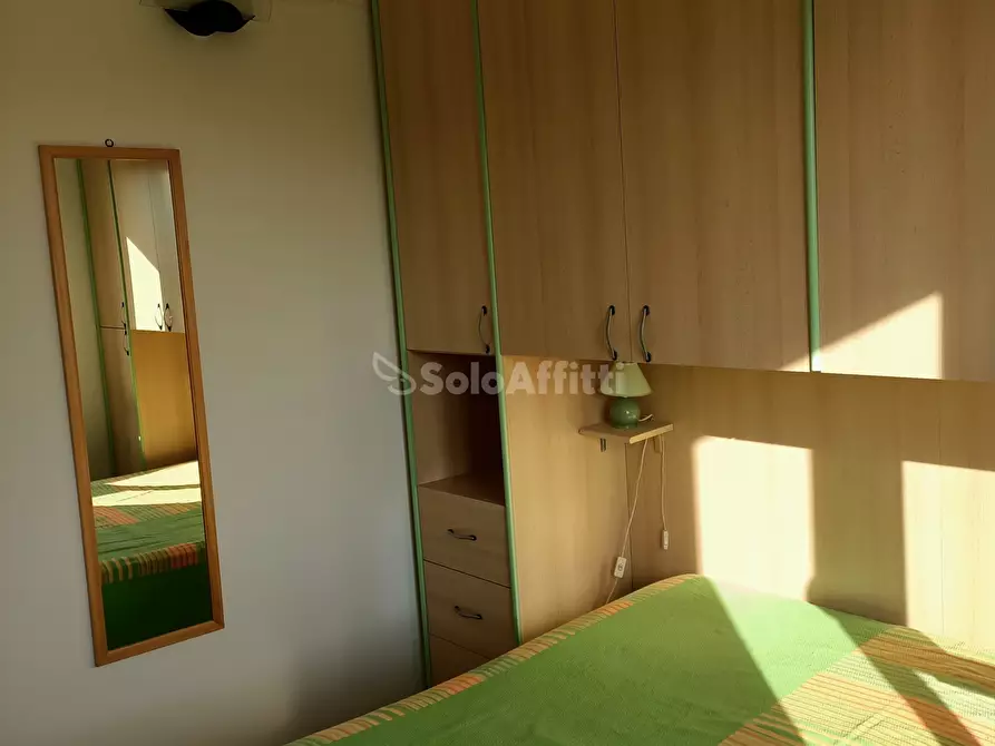 Immagine 9 di Bilocale in affitto  a Montemarciano