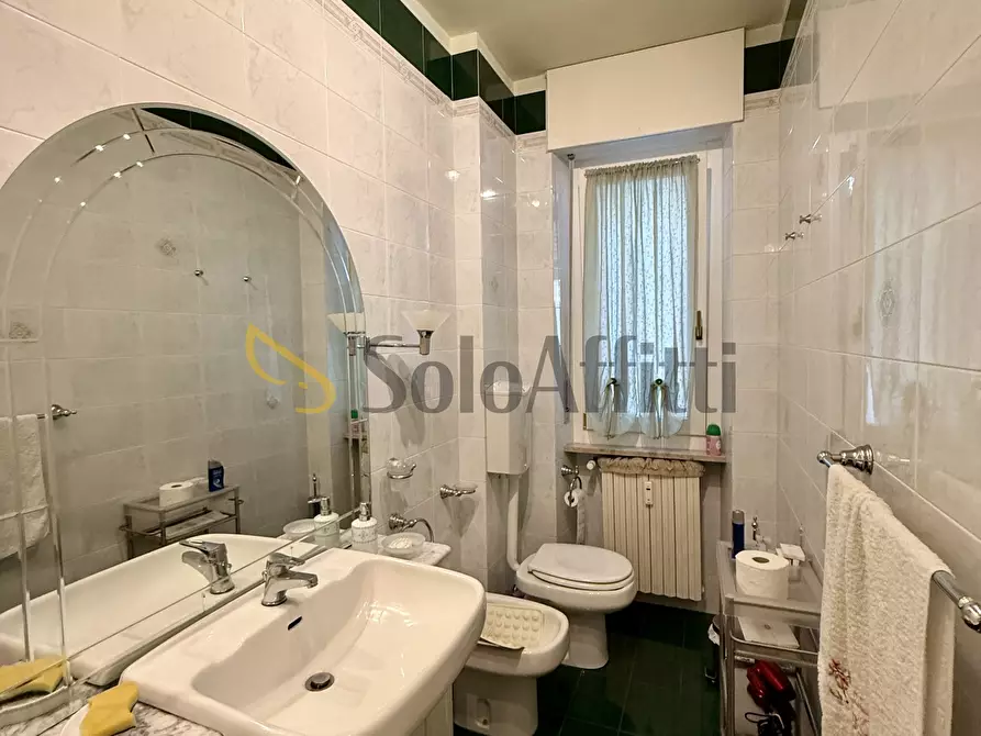 Immagine 17 di Quadrilocale in affitto  in Corso Sebastopoli 297/6 a Torino