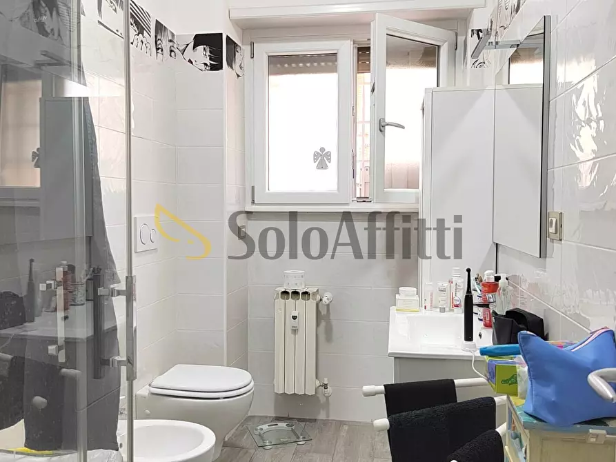 Immagine 11 di Bilocale in affitto  in Via dei Gonzaga a Roma