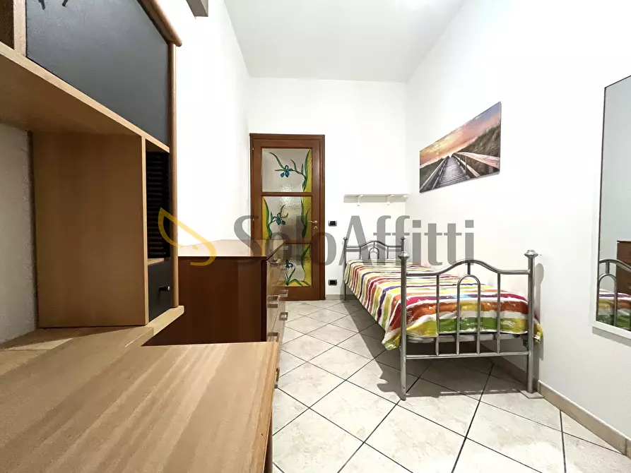 Immagine 9 di Stanza singola in affitto  a Catanzaro