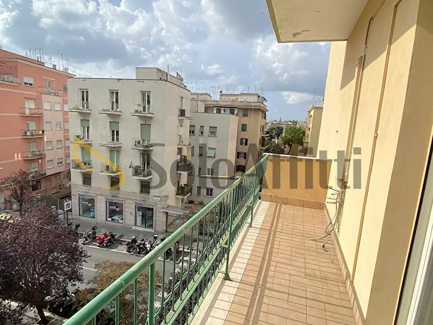 Immagine 4 di Stanza singola in affitto  in via Edoardo Jenner 45 a Roma