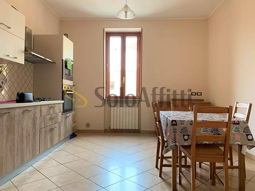 Immagine 1 di Trilocale in affitto  a Catanzaro