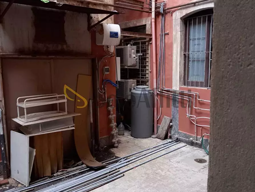 Immagine 8 di Locale commerciale in affitto  in Via Vanasco 8 a Catania