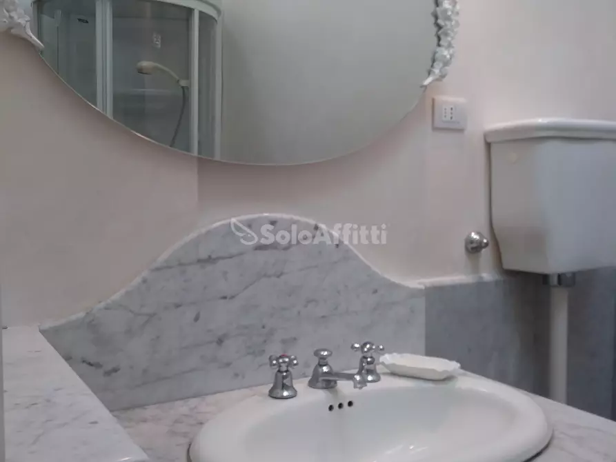 Immagine 15 di Bilocale in affitto  in Via Alfredo Baccarini a Ravenna