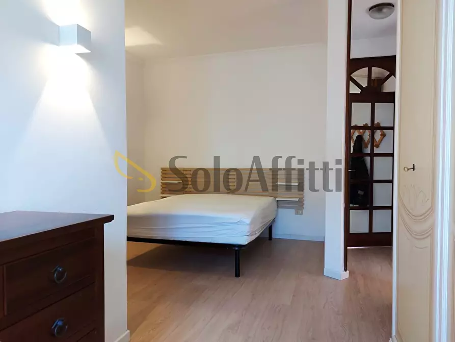 Immagine 15 di Trilocale in affitto  in Via Trincea delle Frasche a Fiumicino