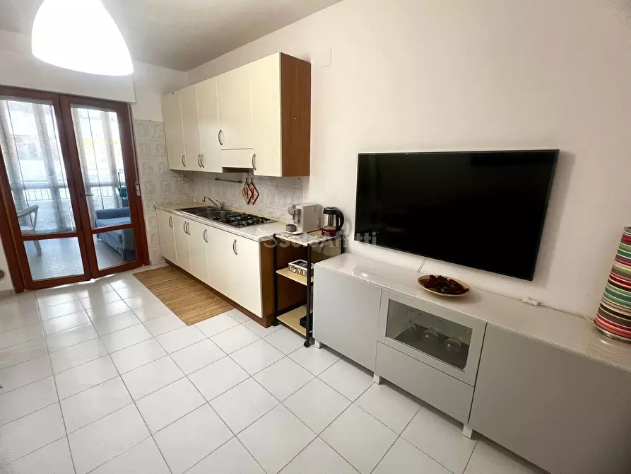 Immagine 3 di Bilocale in affitto  in Via F. Baracca 21 a Alba Adriatica