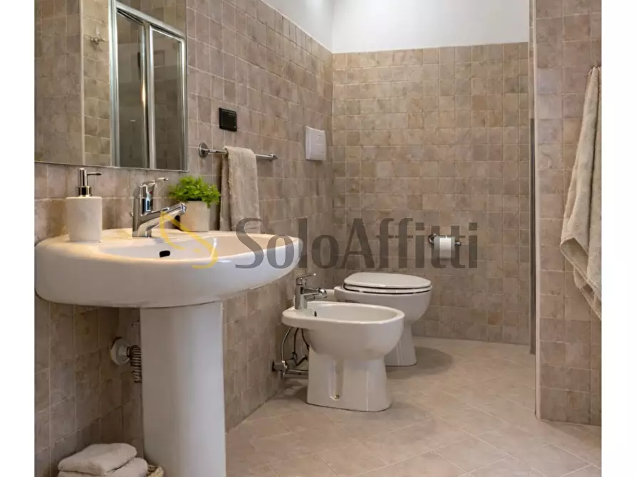 Immagine 11 di Bilocale in affitto  in Via Sant'Agostino 3 a Caserta