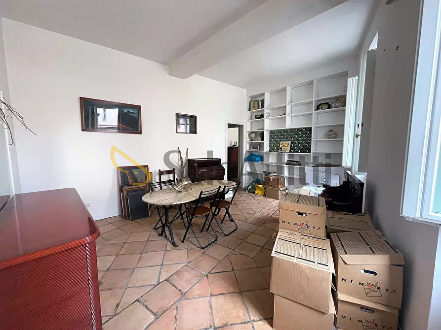 Immagine 13 di Quadrilocale in affitto  in via della Panetteria 45 a Roma