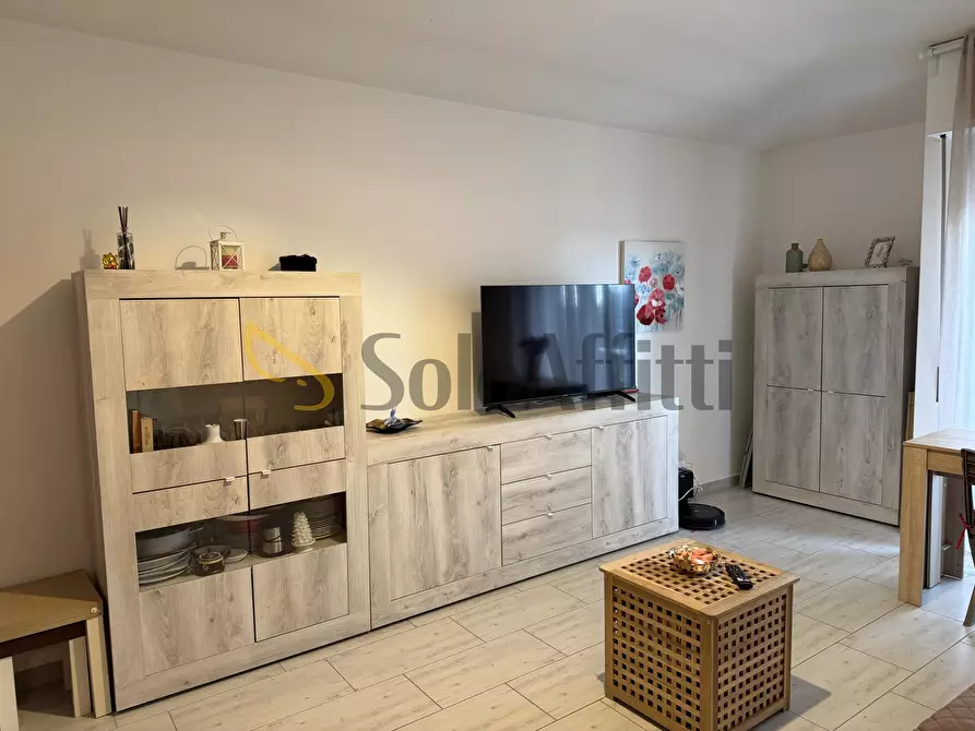 Immagine 6 di Bilocale in affitto  in Via Bainsizza 87 a Caronno Pertusella