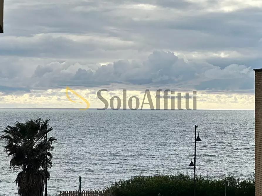 Immagine 14 di Trilocale in affitto  in Via Lombardia a Anzio
