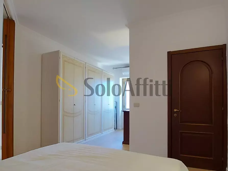 Immagine 17 di Trilocale in affitto  in Via Trincea delle Frasche a Fiumicino