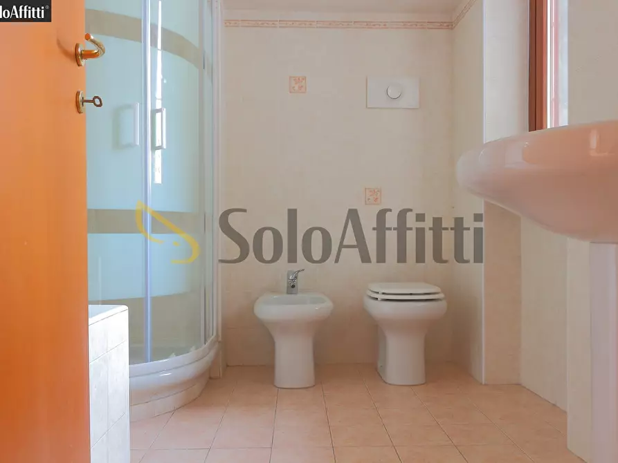 Immagine 17 di Trilocale in affitto  in Via Alessandro Volta 48 a Desio