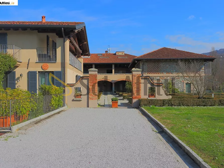 Immagine 7 di Trilocale in affitto  in Via Lega Lombarda 1 a Castello Di Brianza