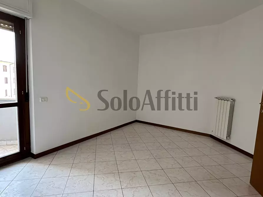 Immagine 9 di Bilocale in affitto  in Via Campania a Terni