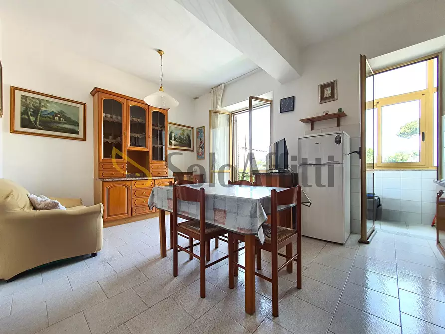 Immagine 2 di Trilocale in affitto  a Catanzaro