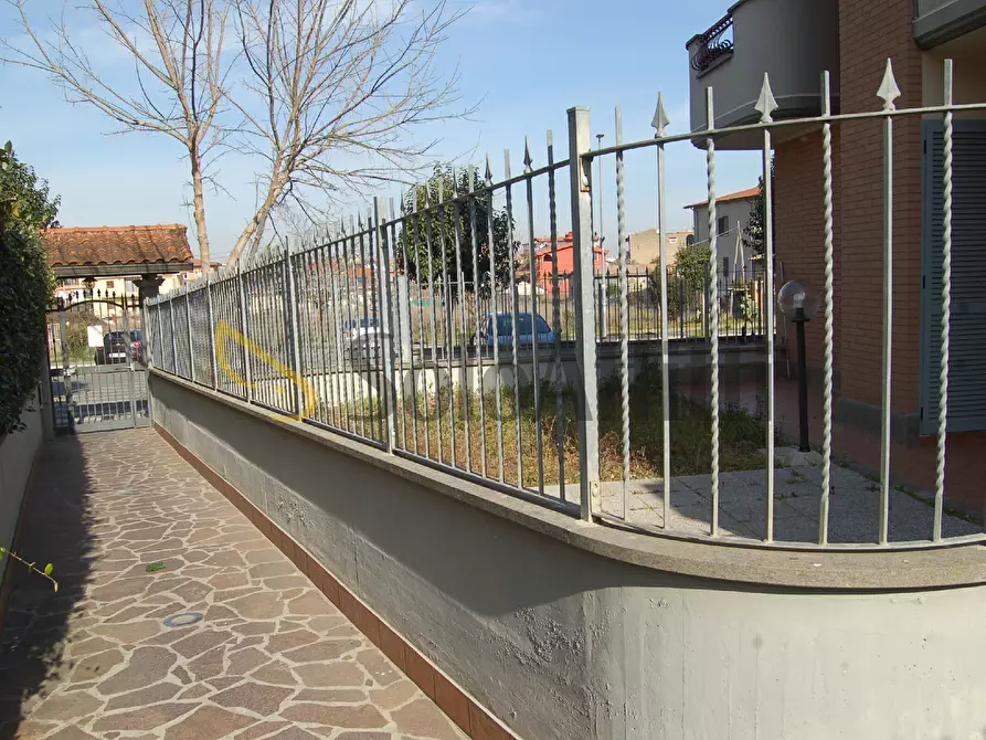 Immagine 19 di Trilocale in affitto  in Via Mottola 14 a Roma