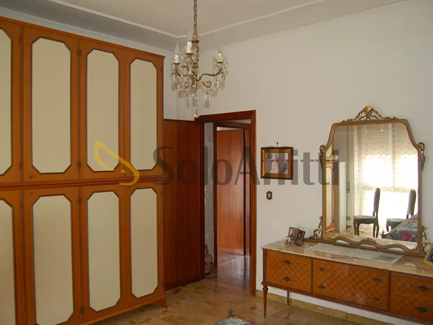 Immagine 10 di Trilocale in affitto  in Via dei Boccamazzi 24 a Roma