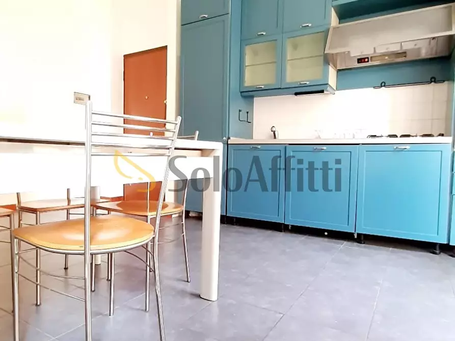 Immagine 2 di Monolocale in affitto  in via Raffaele De Gradi 3 a Monza