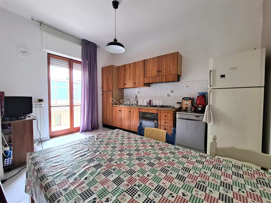 Immagine 3 di Stanza singola in affitto  a Catanzaro