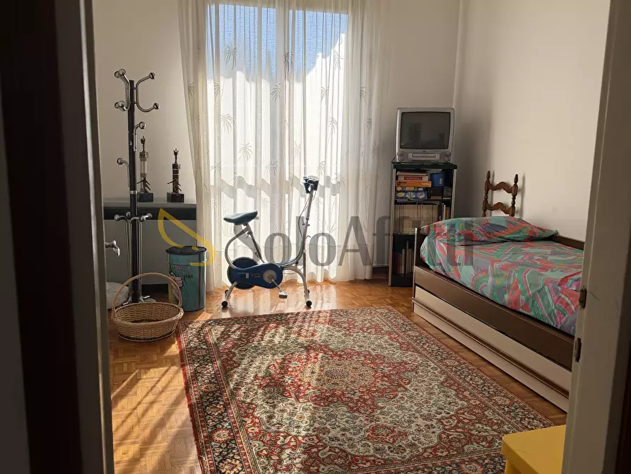 Immagine 15 di Trilocale in affitto  in Via dei Tigli 14 a Solaro