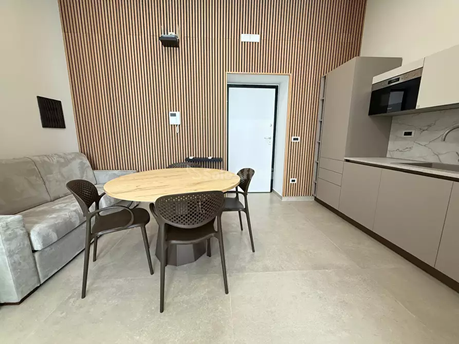 Immagine 20 di Monolocale in affitto  in Via Gennaro Tescione 208 a Caserta