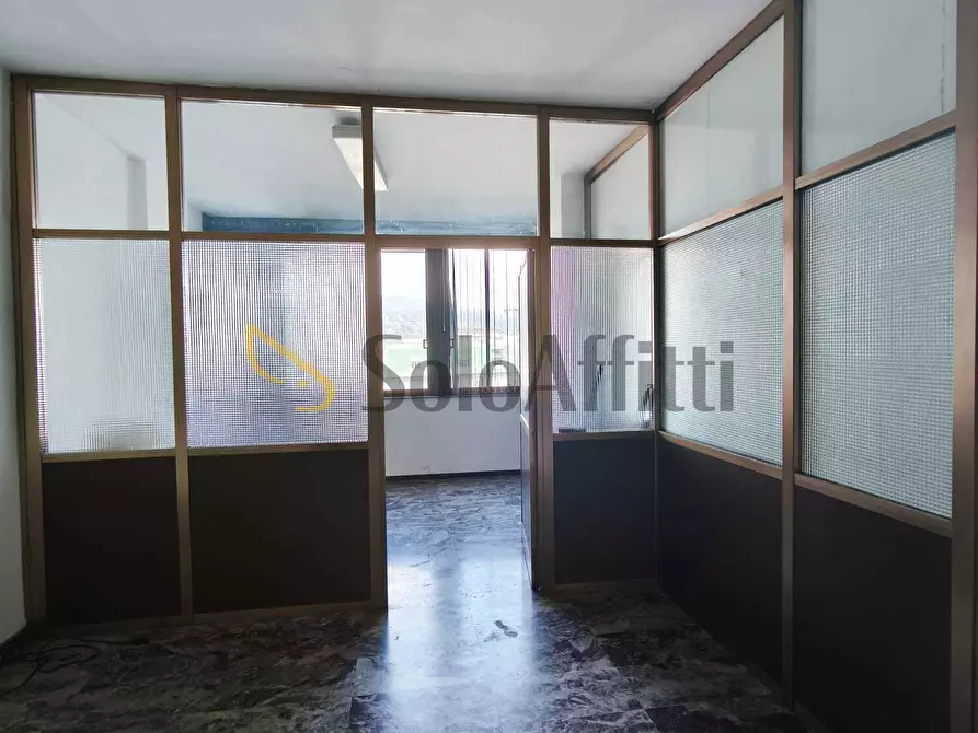 Immagine 1 di Ufficio in affitto  in CORSO TURATI 11/C a Torino