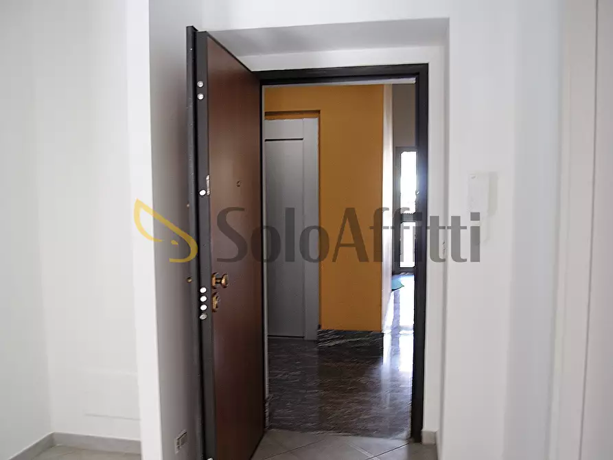 Immagine 13 di Bilocale in affitto  in VIA COLOMBO 29 a Caselle Torinese