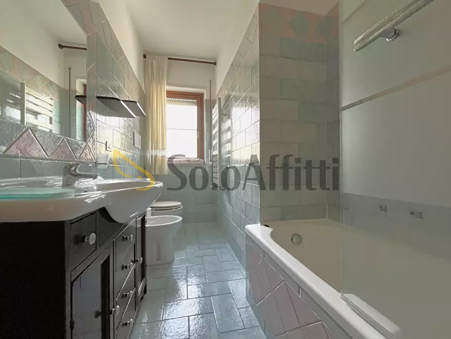 Immagine 14 di Trilocale in affitto  in Strada Diciannove 5 a Catanzaro