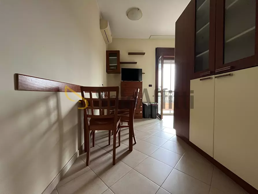 Immagine 6 di Trilocale in affitto  a Catanzaro
