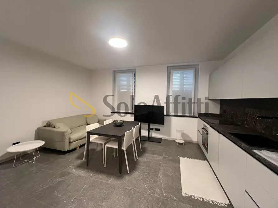 Immagine 1 di Bilocale in affitto  a Seregno