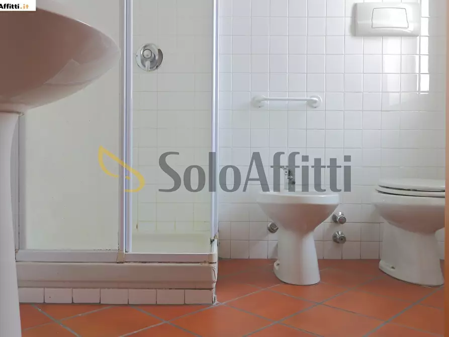 Immagine 9 di Monolocale in affitto  in Corso Roma 98 a Cesano Maderno
