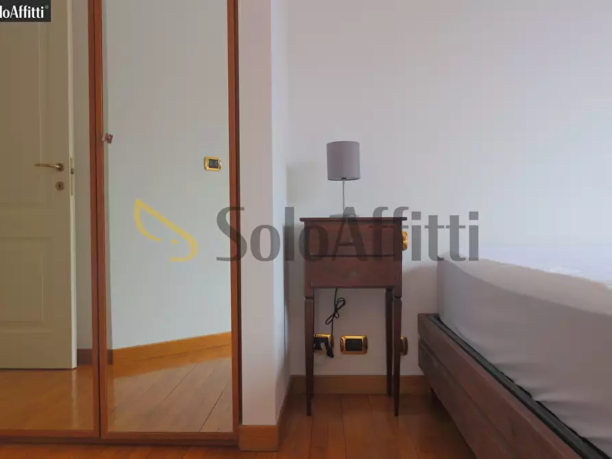 Immagine 41 di Trilocale in affitto  in Piazza Aldo Moro 1 a Cologno Monzese