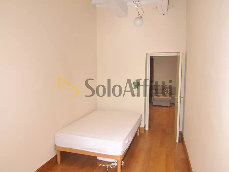 Immagine 14 di Trilocale in affitto  a Livorno