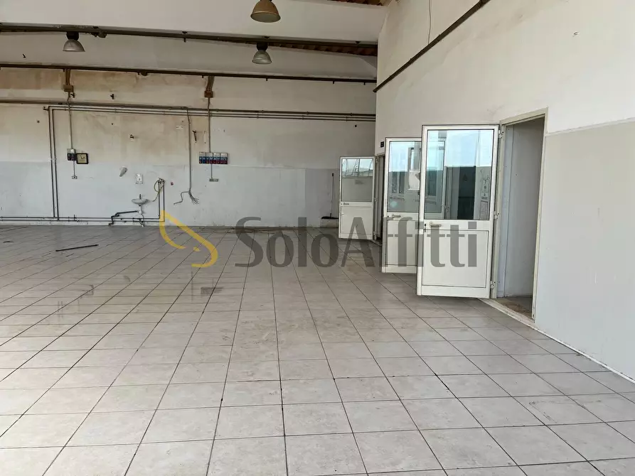 Immagine 3 di Capannone industriale in affitto  in Strada di Recentino a Terni