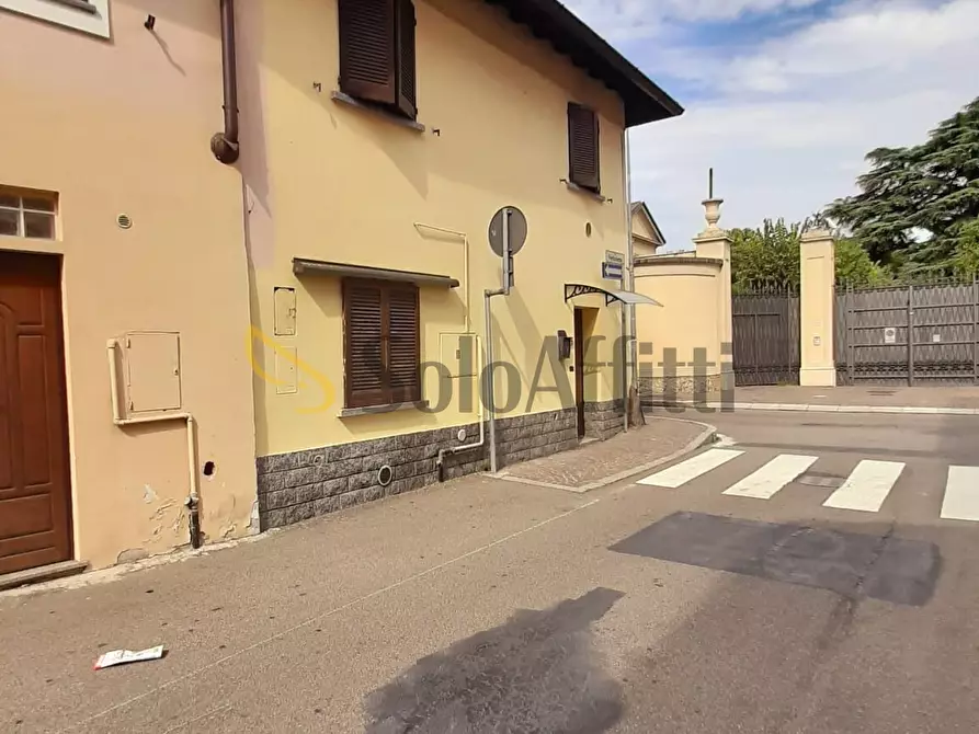 Immagine 6 di Monolocale in affitto  in Via Portichetto a Desio