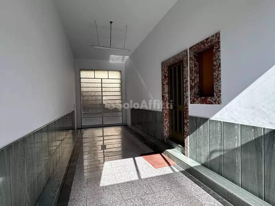 Immagine 2 di Trilocale in affitto  a Torino