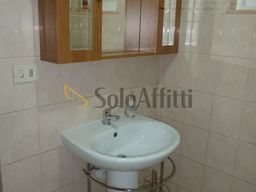 Immagine 11 di Trilocale in affitto  in Via Corradi 92 a San Remo