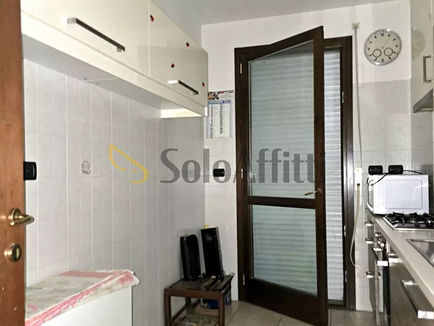 Immagine 9 di Trilocale in affitto  in Via Carmine Calò 18 a Roma
