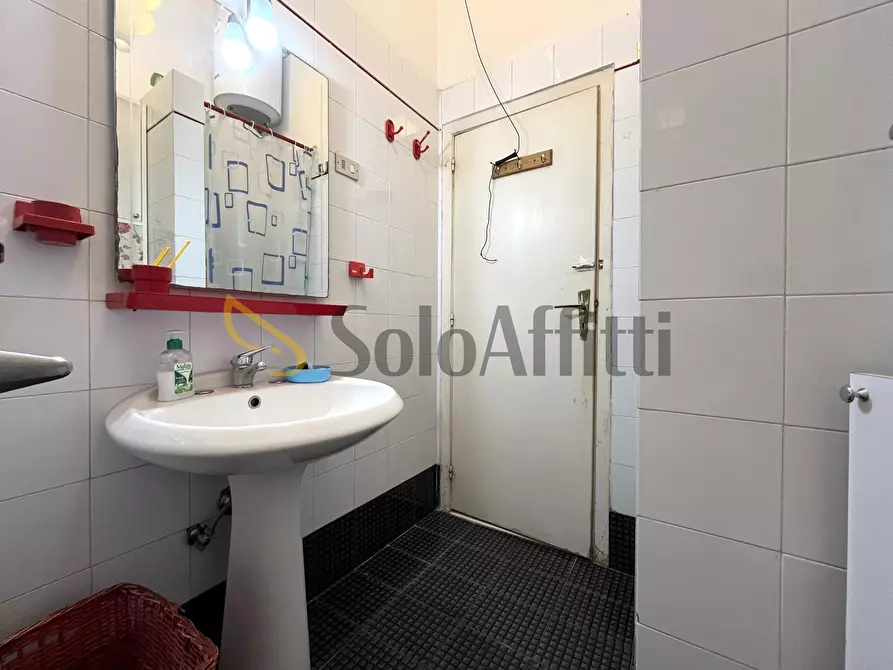 Immagine 9 di Trilocale in affitto  a Catanzaro