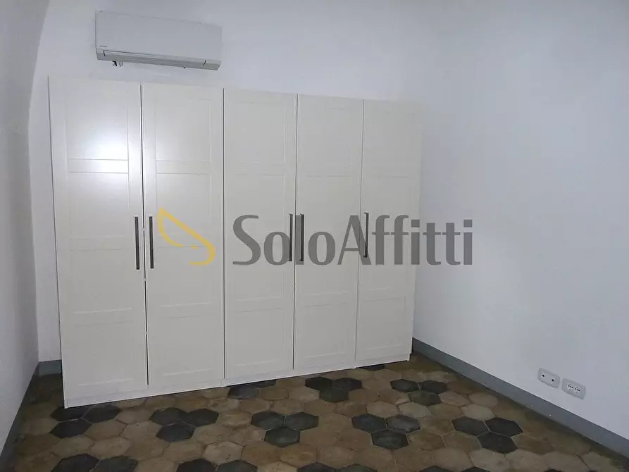 Immagine 15 di Trilocale in affitto  in Piazza Dante Alighieri 4 a Bordighera