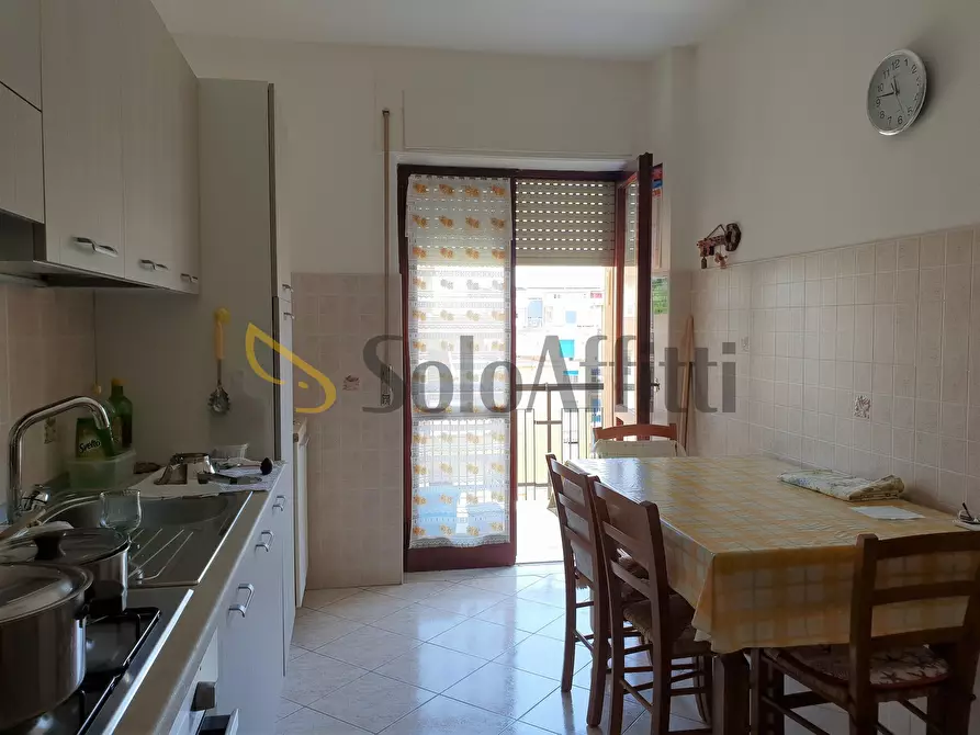 Immagine 2 di Quadrilocale in affitto  a Catanzaro